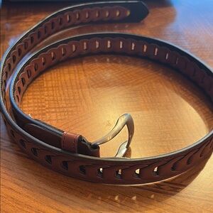 Johnston & Murphy Brown Leather Cutout Belt
